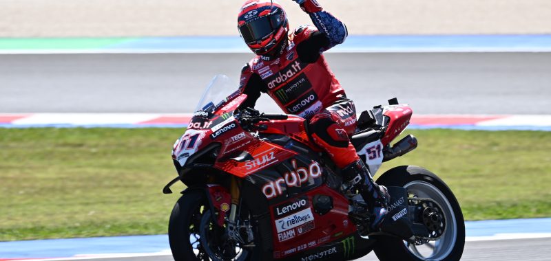 SENZA MOLLARE MAI - VIDEO -