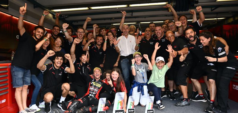 DAVIDE STIRPE VINCE GARA2 AL MUGELLO E ALLUNGA IN CAMPIONATO!