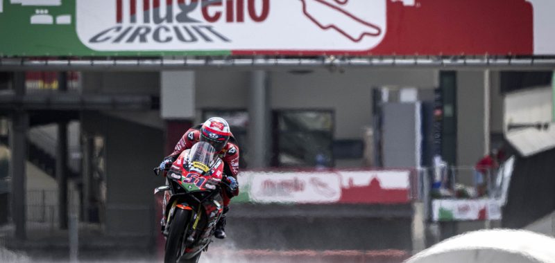 PARTE DA MUGELLO LA VOLATA FINALE DEL DUNLOP CIV!