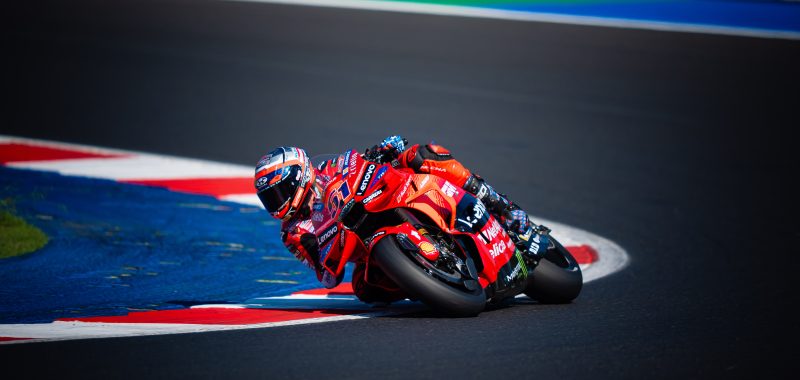 PIRRO TORNA IN PISTA A MISANO CON LA DUCATI MOTOGP!
